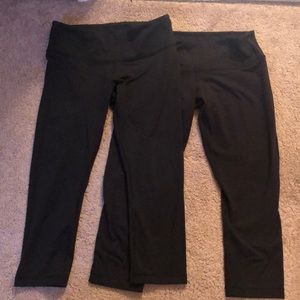 2 pairs of lulu lemon leggings